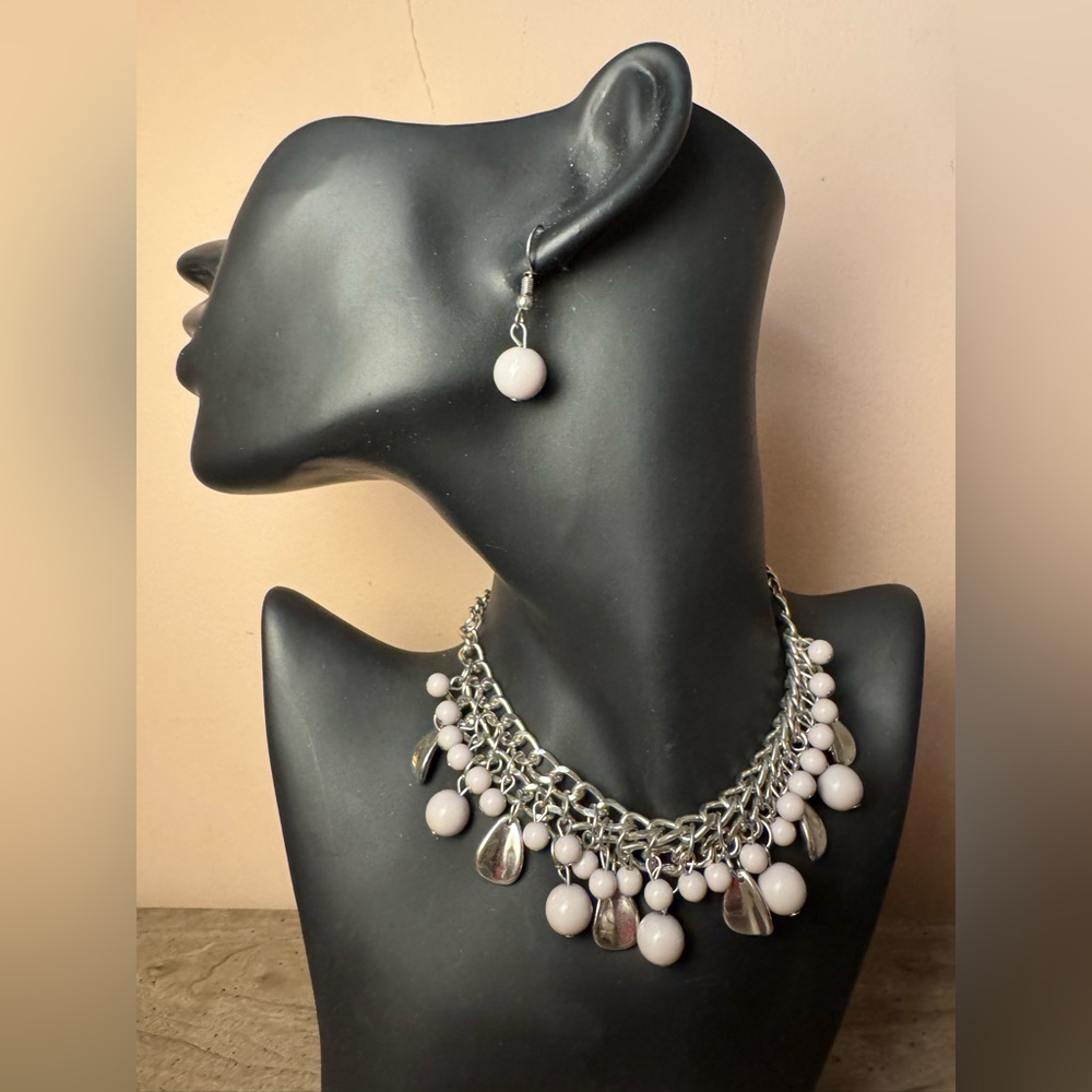 Paparazzi Light Lavender and Silver Tone Beaded Earrings and Necklace set